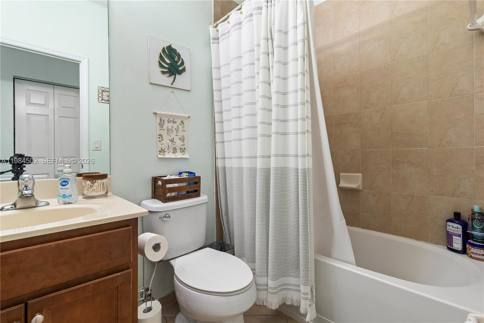 SILVER PALM EAST SEC THRE - Residential