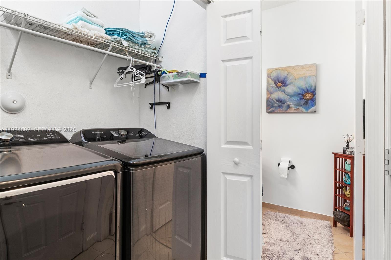 SILVER PALM EAST SEC THRE - Residential