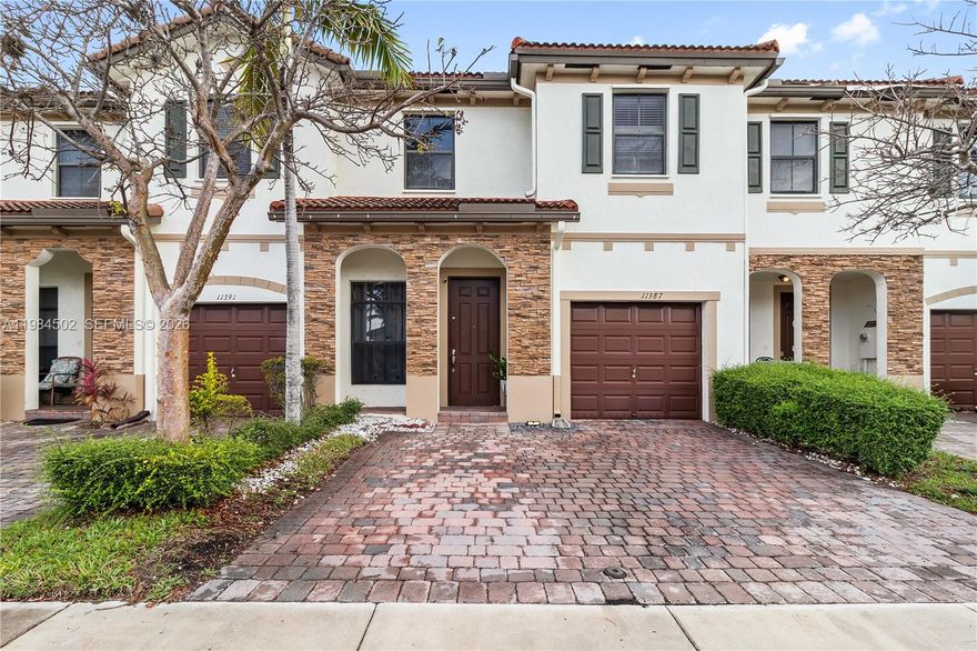 Beautiful and meticulously maintained townhouse featuring 4 bedrooms, 3.5 bathrooms, 1736 SQ.FT and a 1-car garage, perfect for those who looking for comfort and space. Located in a prime location within a community offering great amenities to enjoy. Conveniently close to excellent schools, highways, shopping centers, dining, and everyday essentials. low HOA fees, The home also features hurricane shutters for added proteccion. An excellent option for those  seeking tranquility and convenience, and a great community and neighborhood to call home.