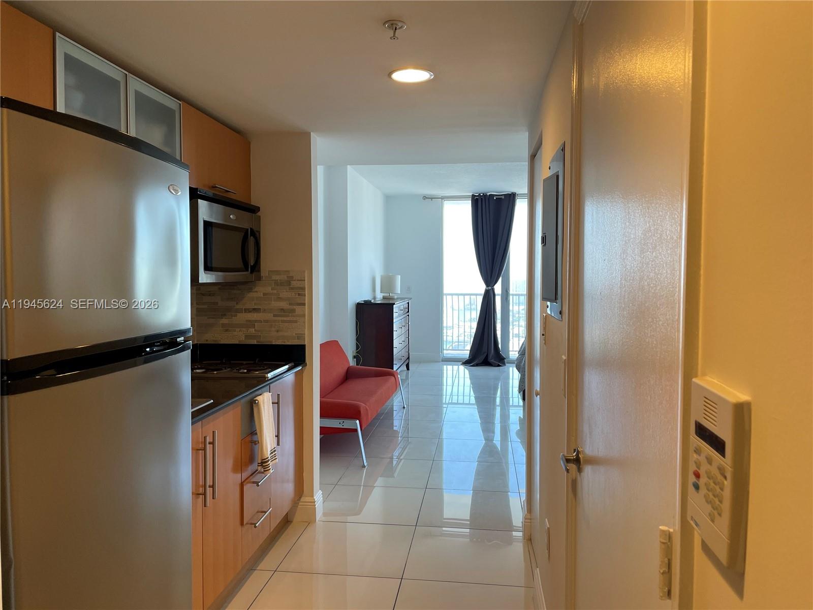 1750 N Bayshore Dr 5408