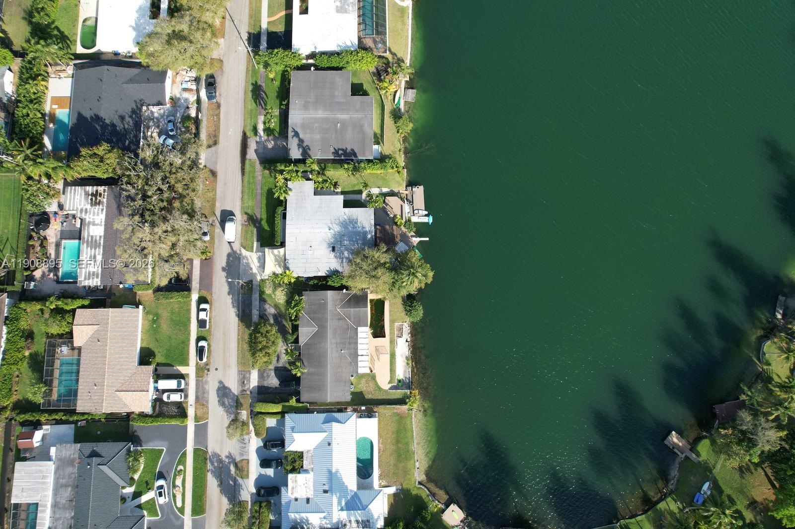 SKY LAKE - Residential