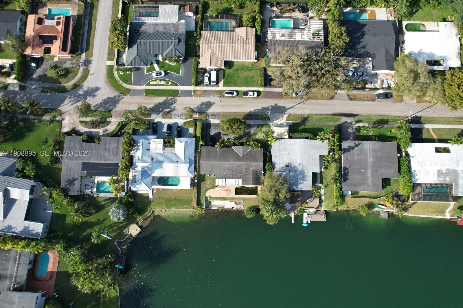 SKY LAKE - Residential