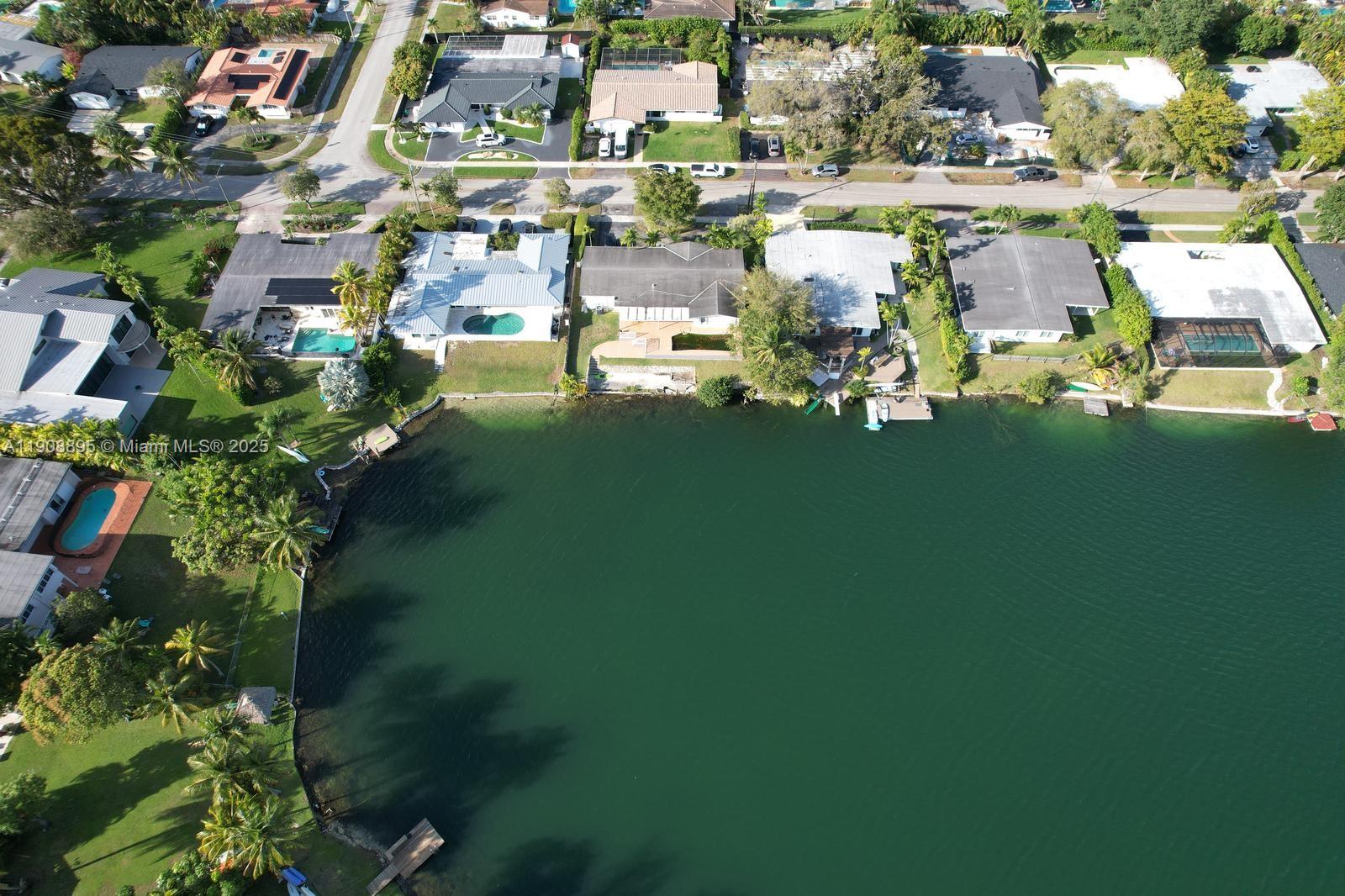 SKY LAKE - Residential