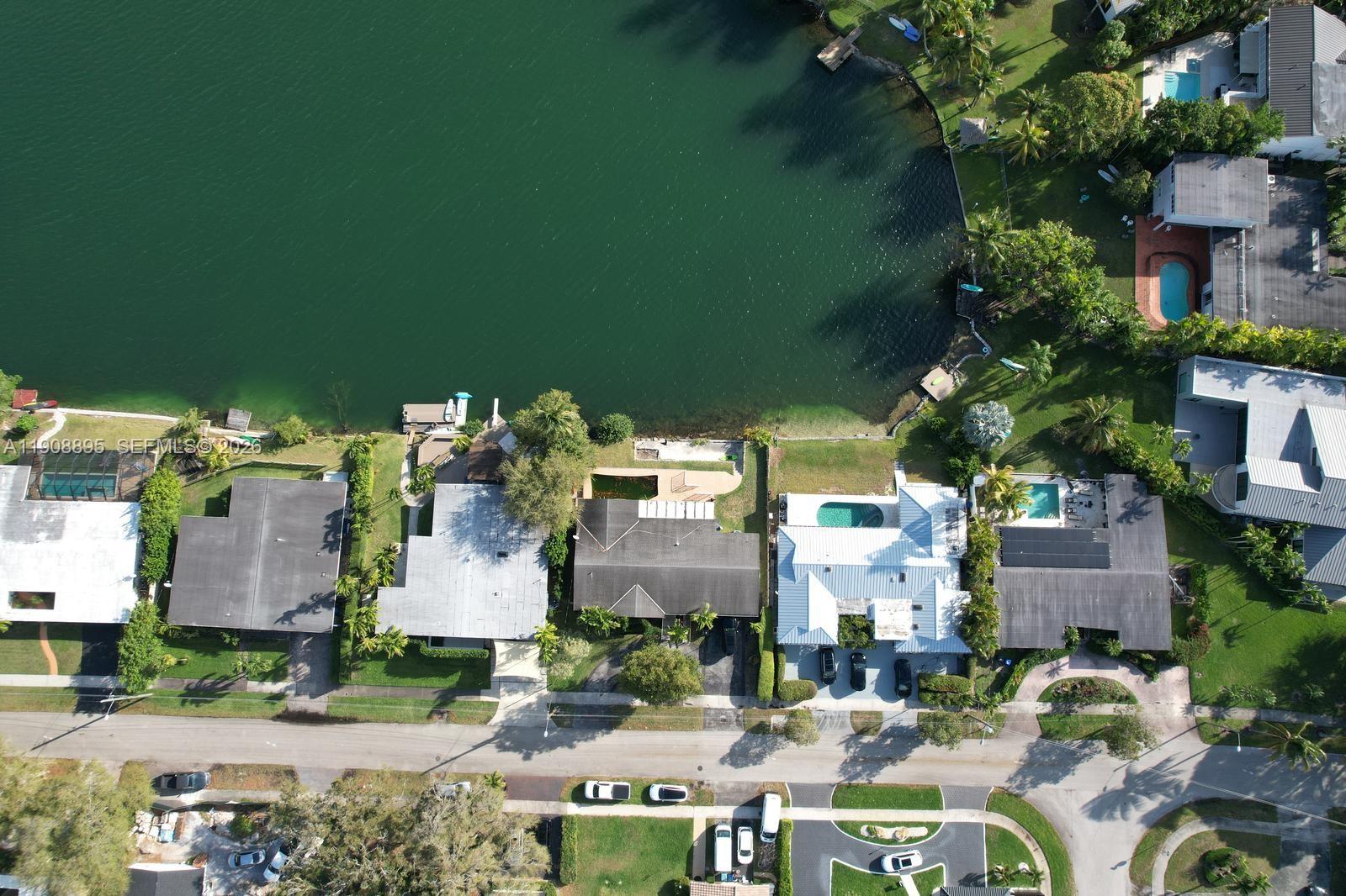 SKY LAKE - Residential