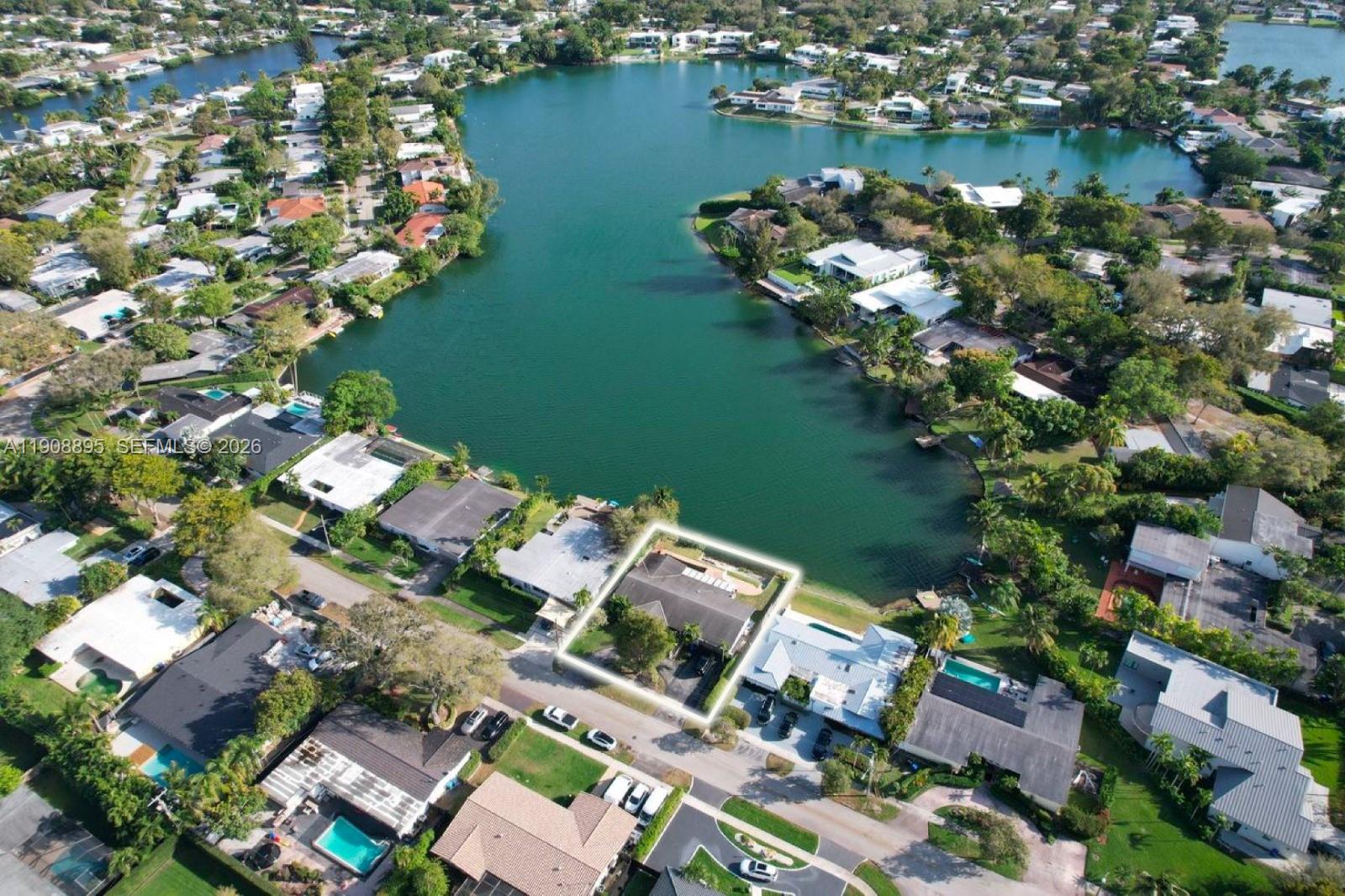 SKY LAKE - Residential