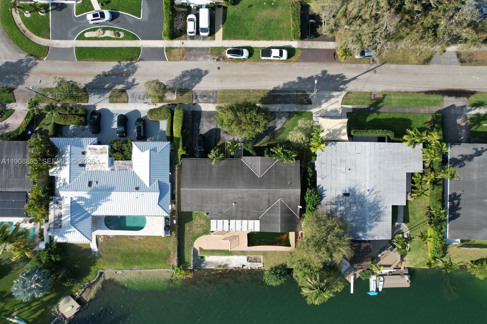 SKY LAKE - Residential