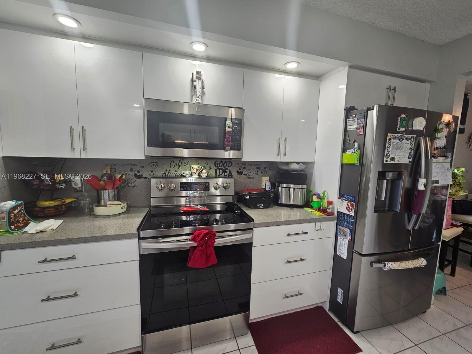 SUFFOLK AT CENTURY VILLAGE - Residential