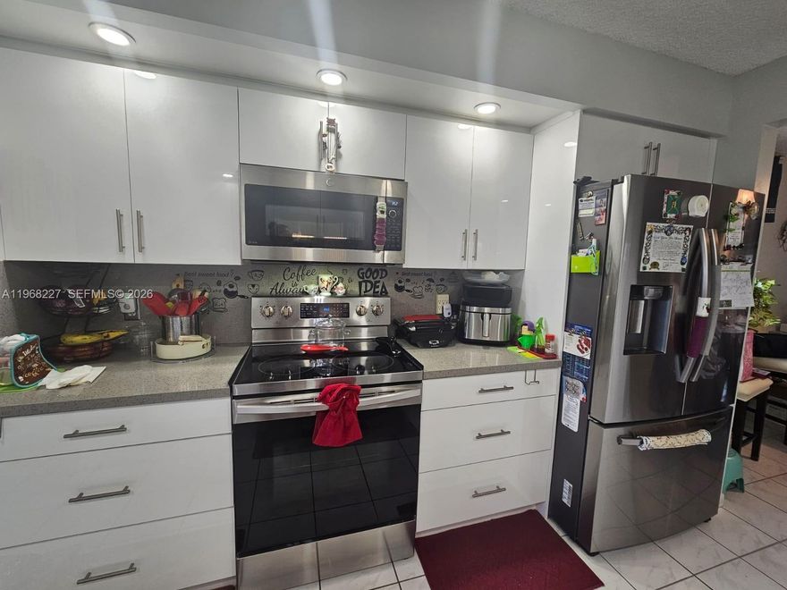 Absolute bargain, unbelievable price, price low and firm for your pre approved buyers who want the best deal in the nicest apartment of this building. HURRY! It won't last long at this low low price.
Largest 2/2 corner unit in the building.
Tile floors, top to bottom custom made kitchen with quartz countertops, hurricane impact as well as accordion shutters in all windows, brand new appliances, titan water heater with water filter, plenty of storage space, renovated bathrooms with shower. Call to schedule your private showing TODAY!