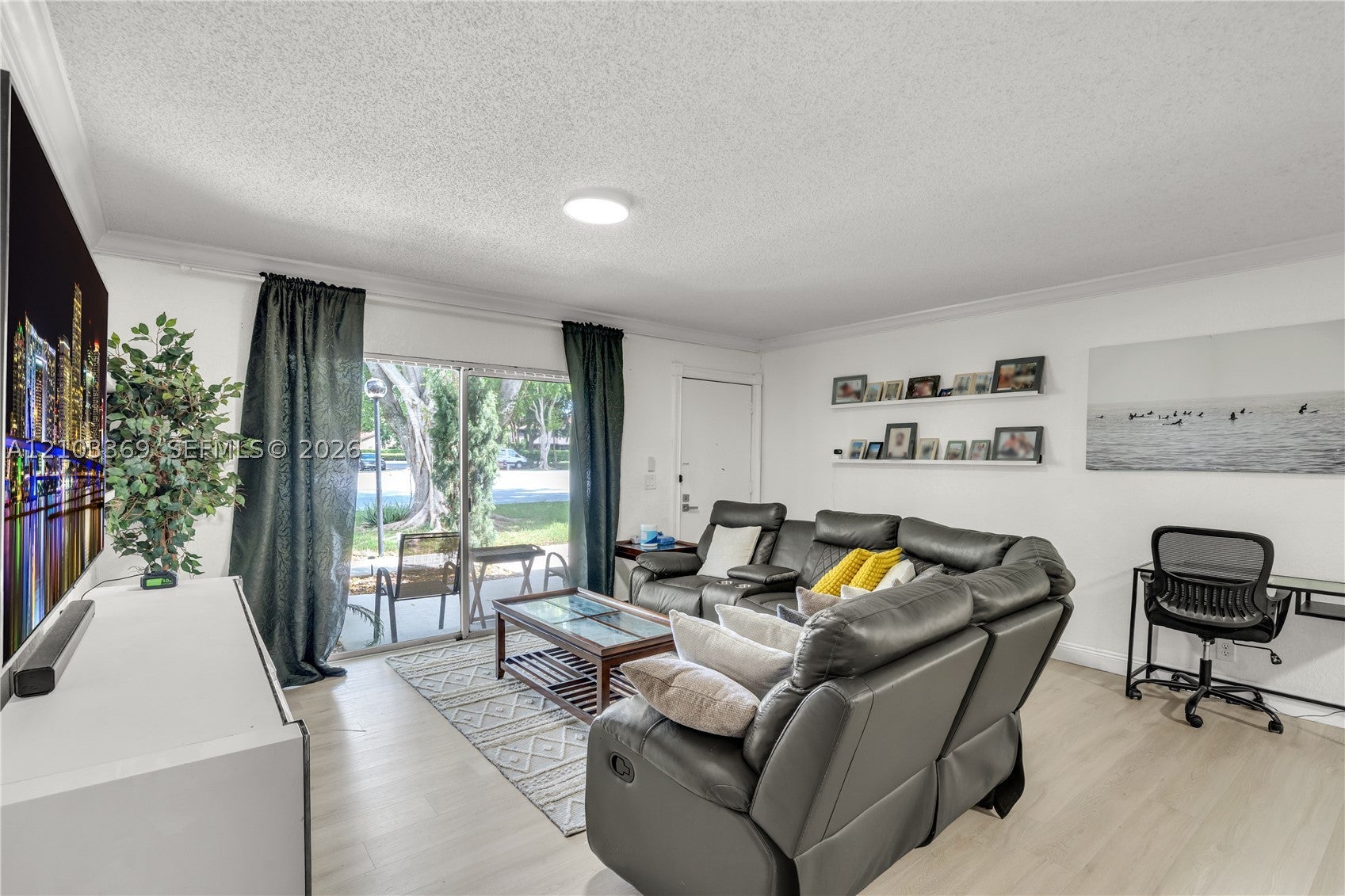 View photos, virtual tours, details... 5850 NW 57th Ave 3