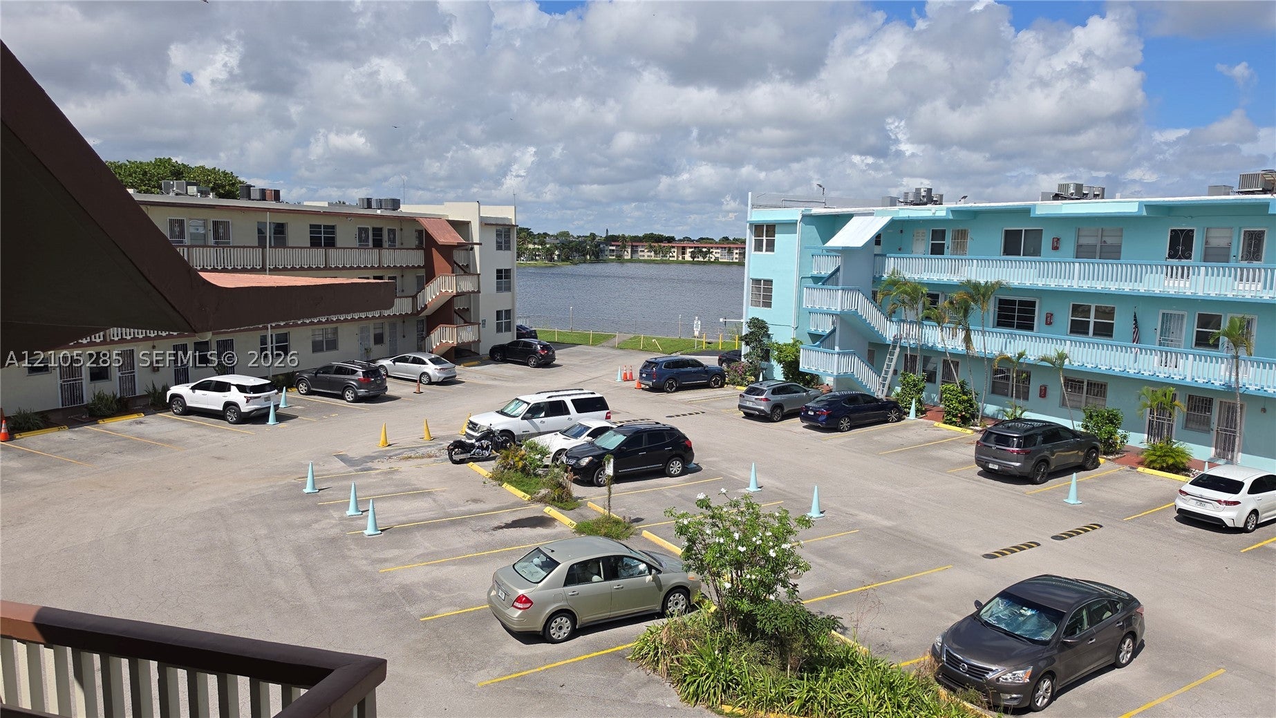 1481 NE Miami Gardens Dr 368