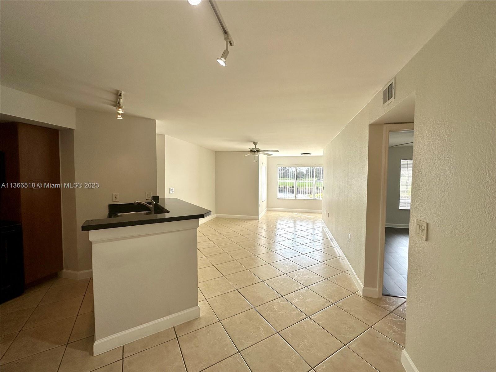 ISLES AT LAGO MAR CONDO - Residential Lease