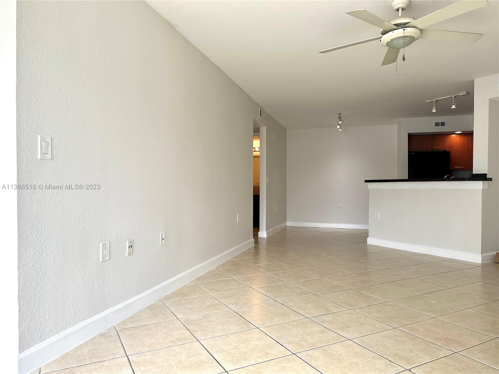 ISLES AT LAGO MAR CONDO - Residential Lease