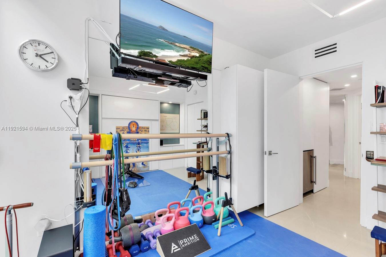 THE ATRIUM AT AVENTURA - Residential