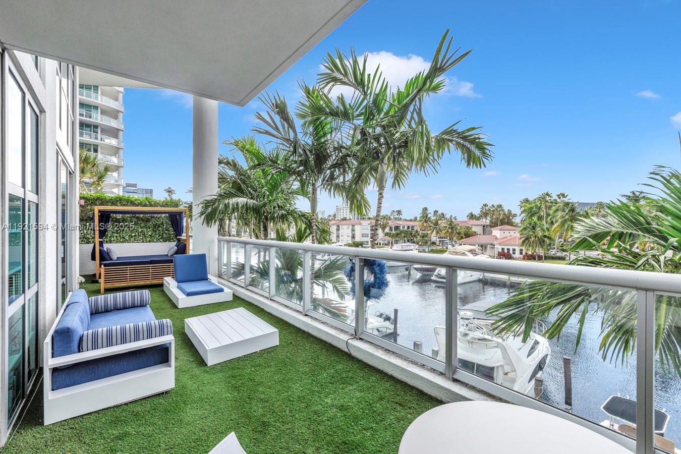 THE ATRIUM AT AVENTURA - Residential