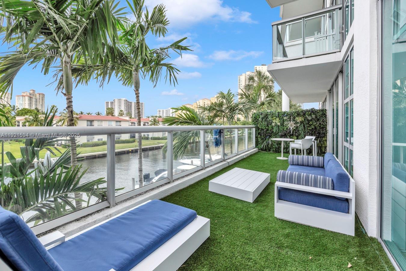 THE ATRIUM AT AVENTURA - Residential