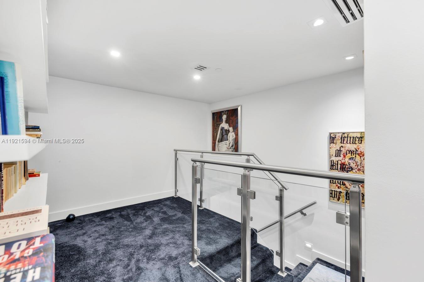 THE ATRIUM AT AVENTURA - Residential