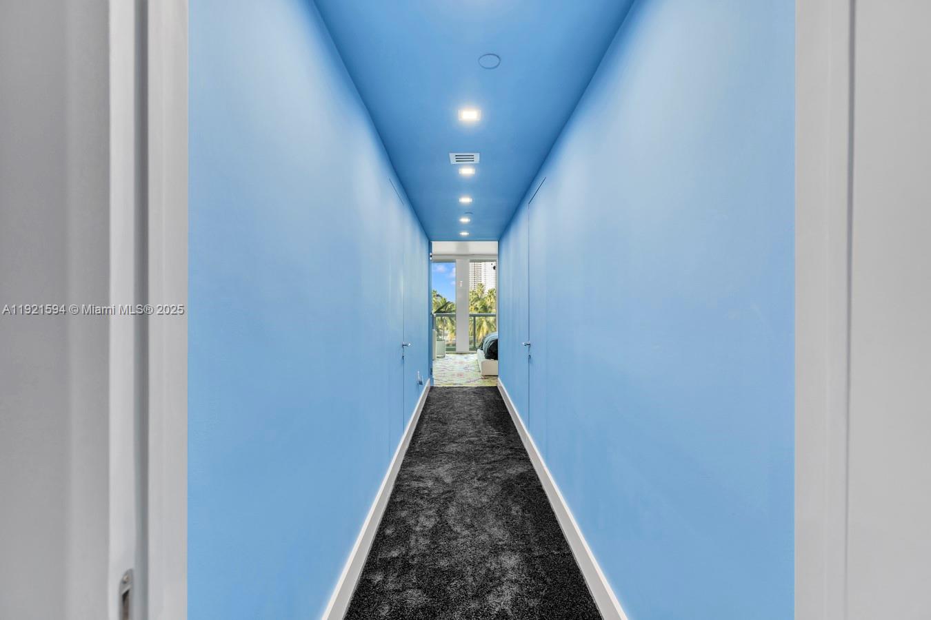 THE ATRIUM AT AVENTURA - Residential