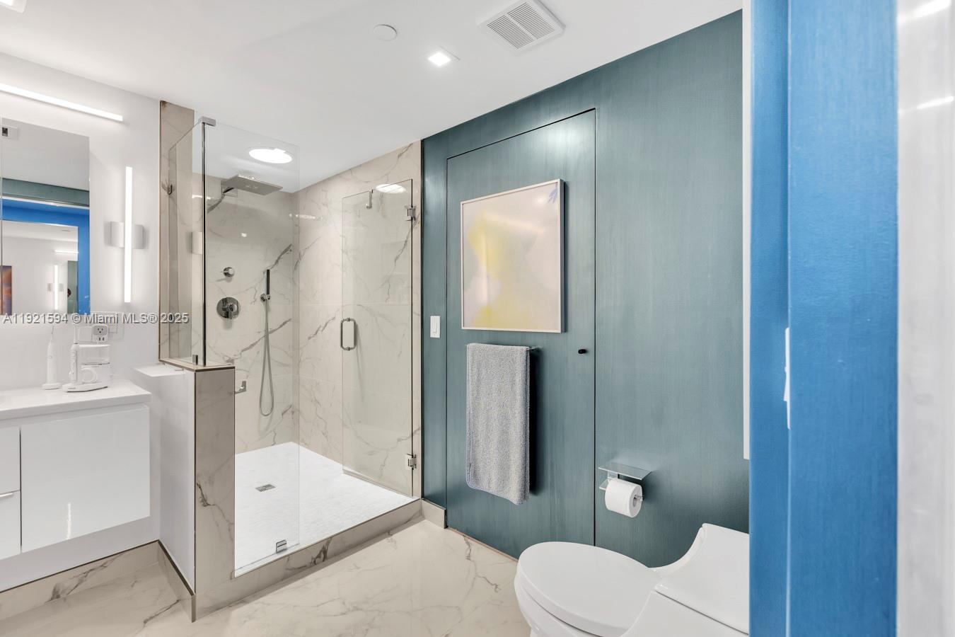 THE ATRIUM AT AVENTURA - Residential