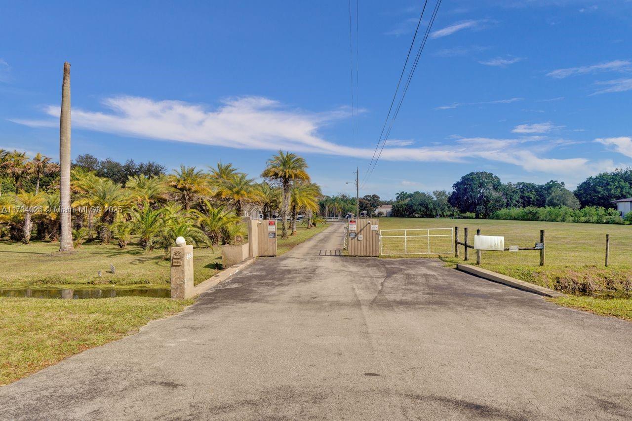Sunshine Ranches - Residential