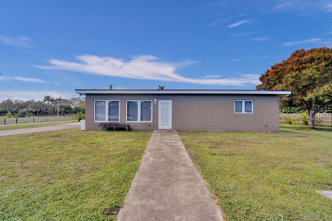 Sunshine Ranches - Residential