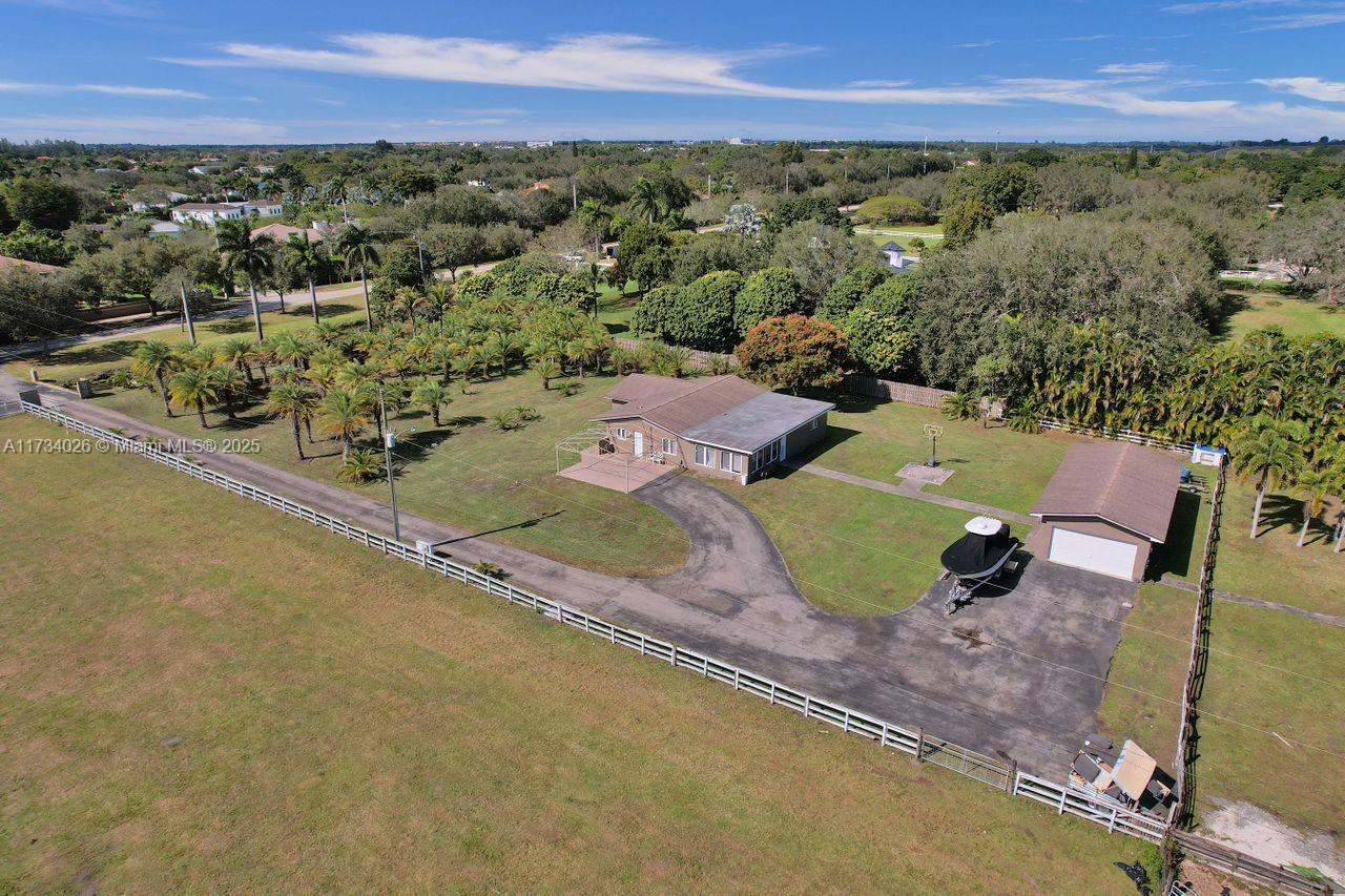 Sunshine Ranches - Residential