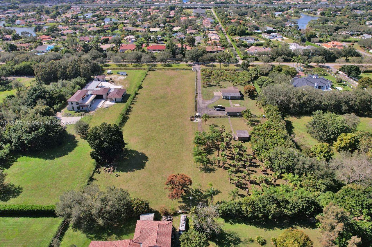 Sunshine Ranches - Residential