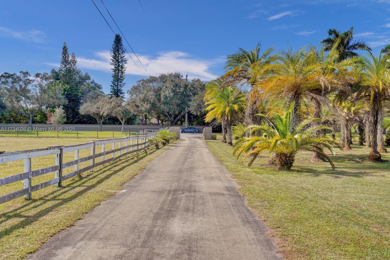 Sunshine Ranches - Residential