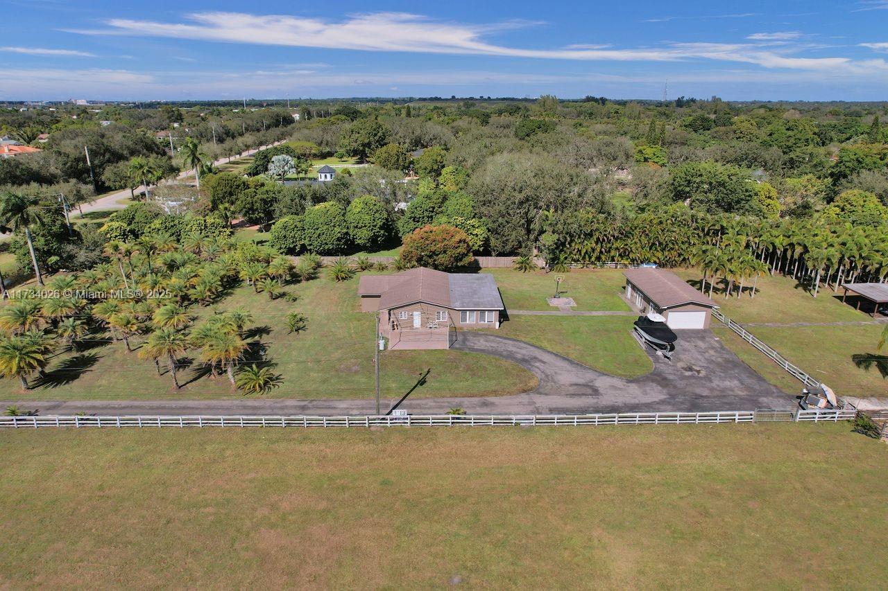 Sunshine Ranches - Residential