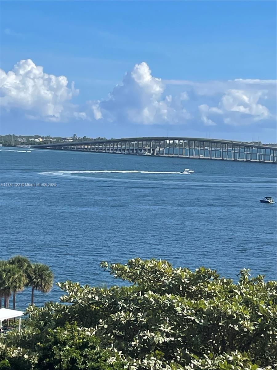 SKYLINE ON BRICKELL CONDO - Residential