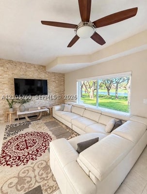 14911 SW 114TH TER, MIAMI, FL 33196 - Image ac5b06b4f4d7cd98983fa92f0cfcd54e/4232276702