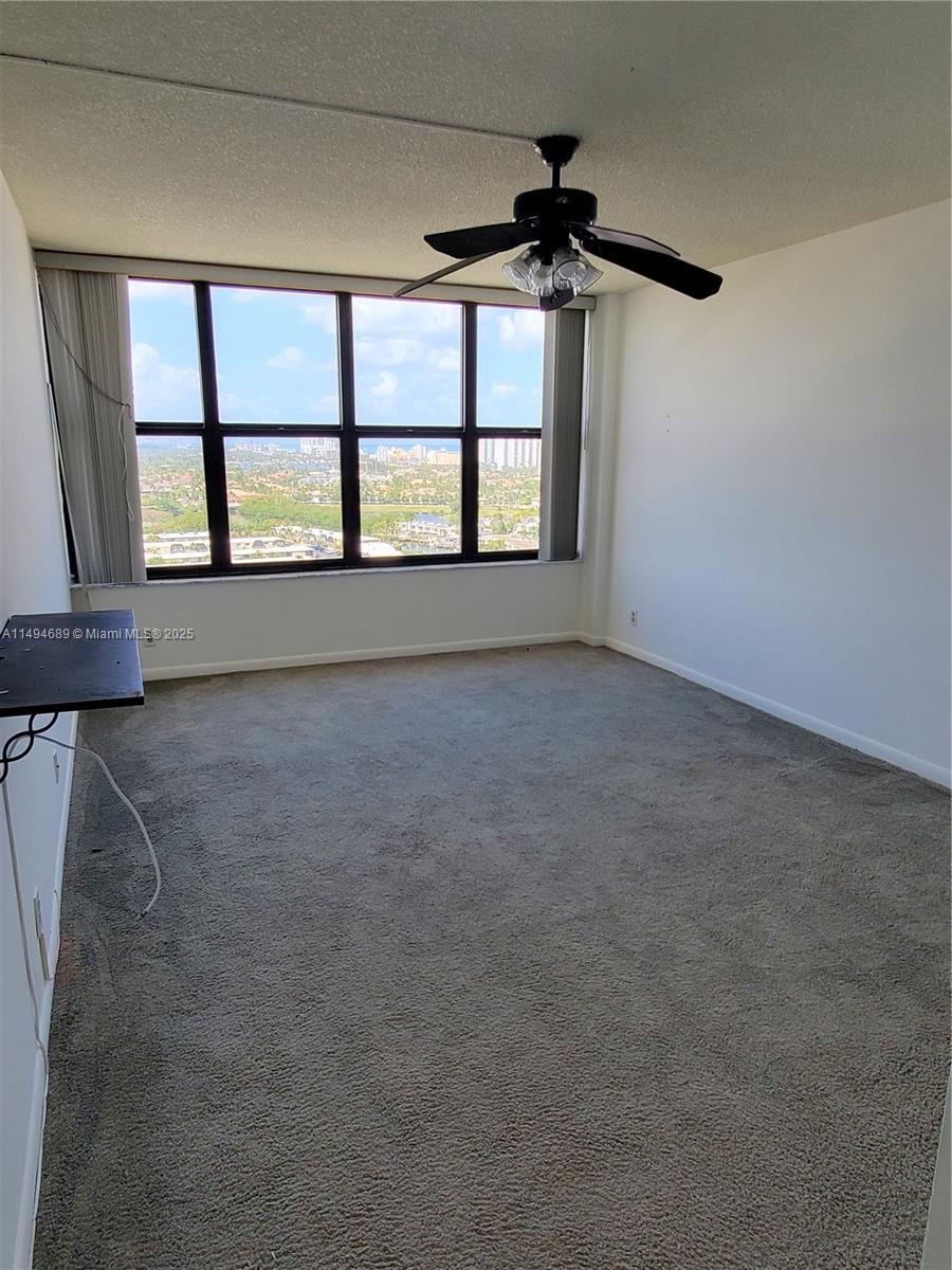 OLYMPUS CONDO PHASE - Residential