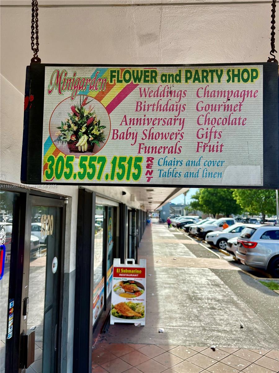 1900 W 60th St