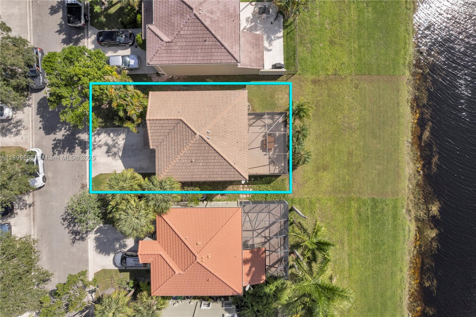 11764 SW 1st St, Coral Springs, FL, 33071/$559,000 2 11764 SW 1st St