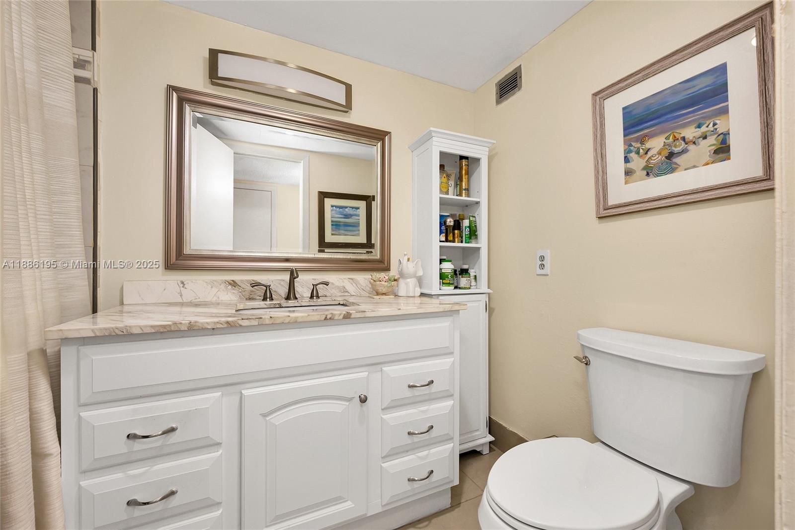 COMMODORE PLAZA CONDO - Residential