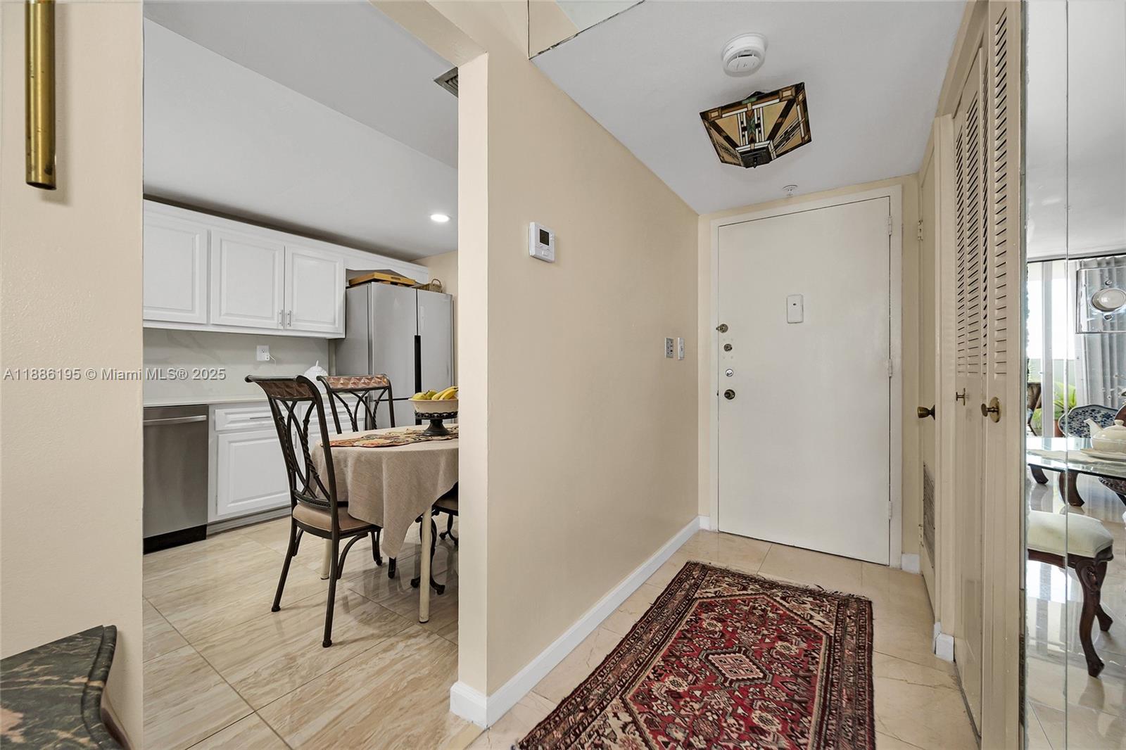 COMMODORE PLAZA CONDO - Residential