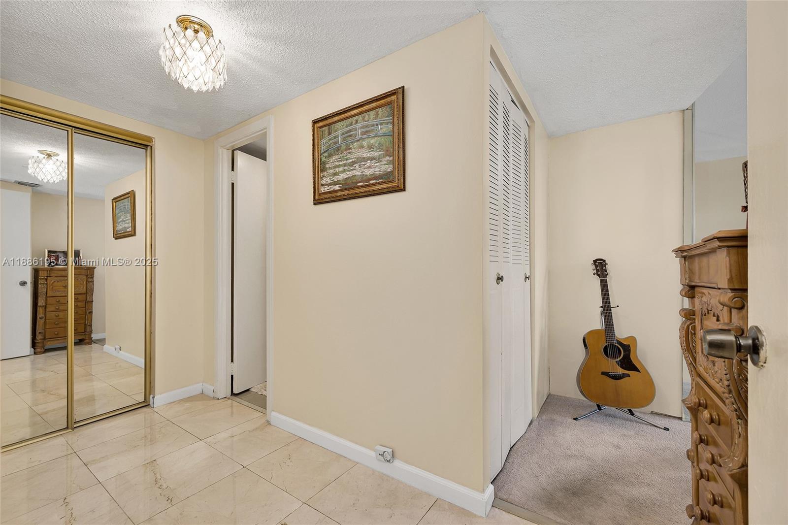 COMMODORE PLAZA CONDO - Residential