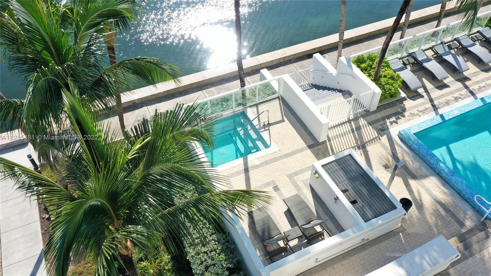 ONYX ON THE BAY CONDO - Residential