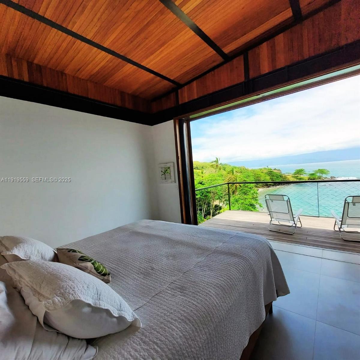 Praia do Pacuíba - Residential