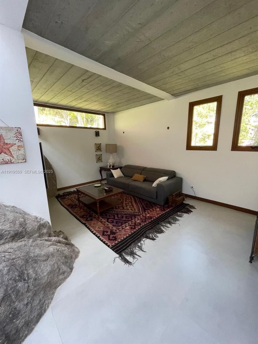 Praia do Pacuíba - Residential