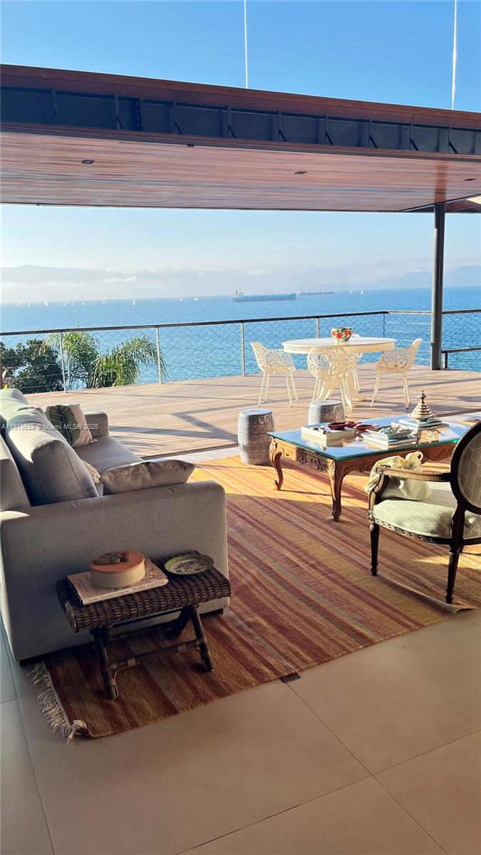 8557 Av. Eng. Martinho Storace