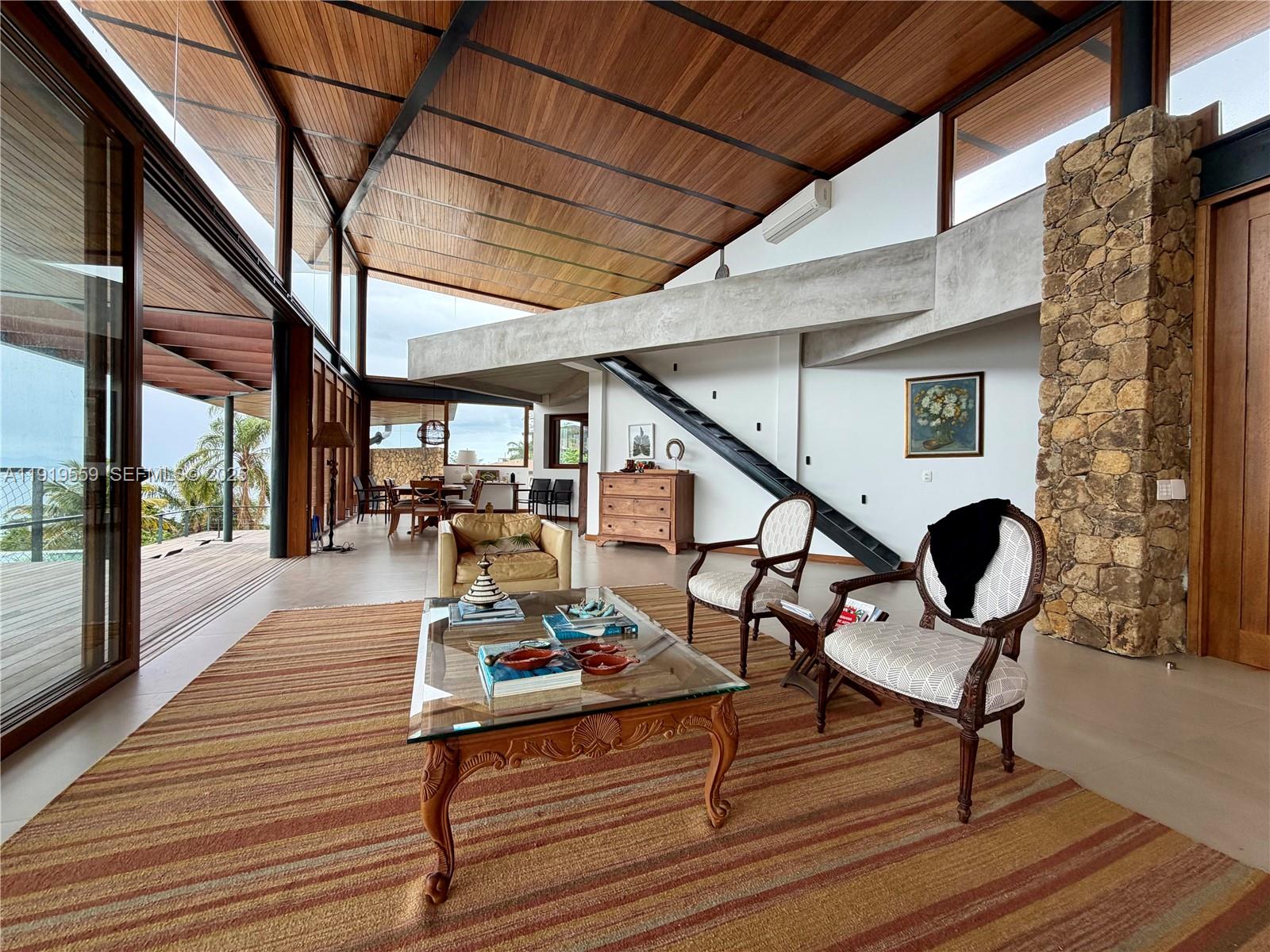 Praia do Pacuíba - Residential