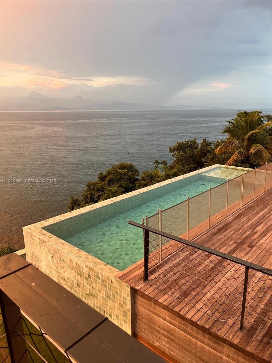 Praia do Pacuíba - Residential