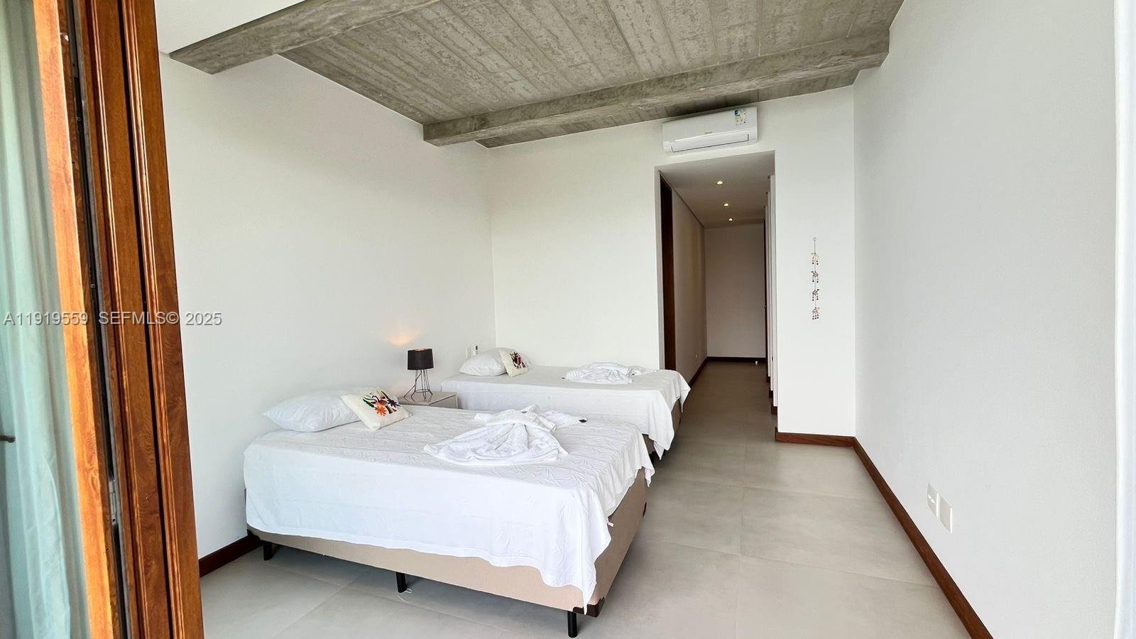 Praia do Pacuíba - Residential