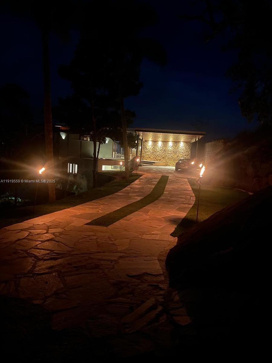 8557 Av. Eng. Martinho Storace