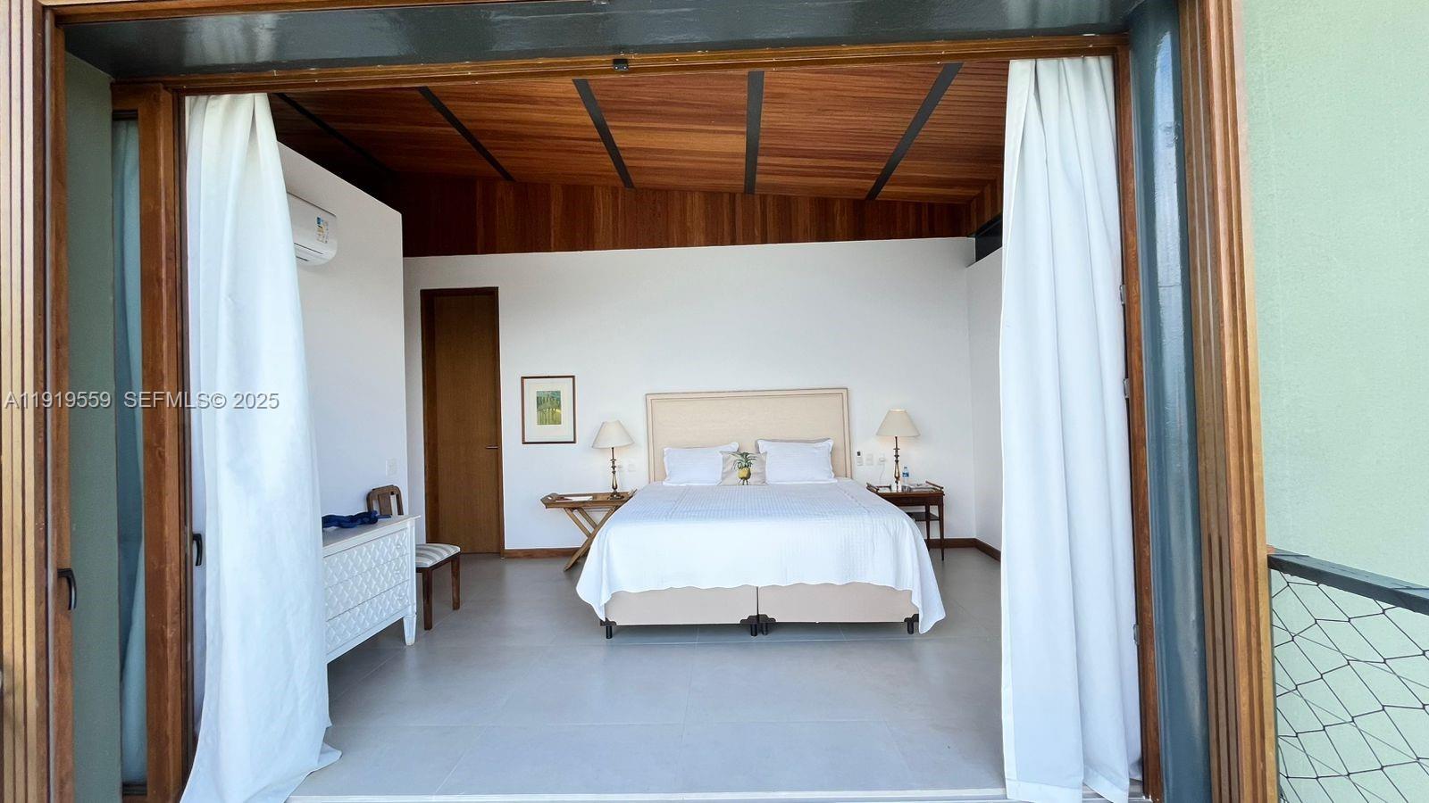 Praia do Pacuíba - Residential