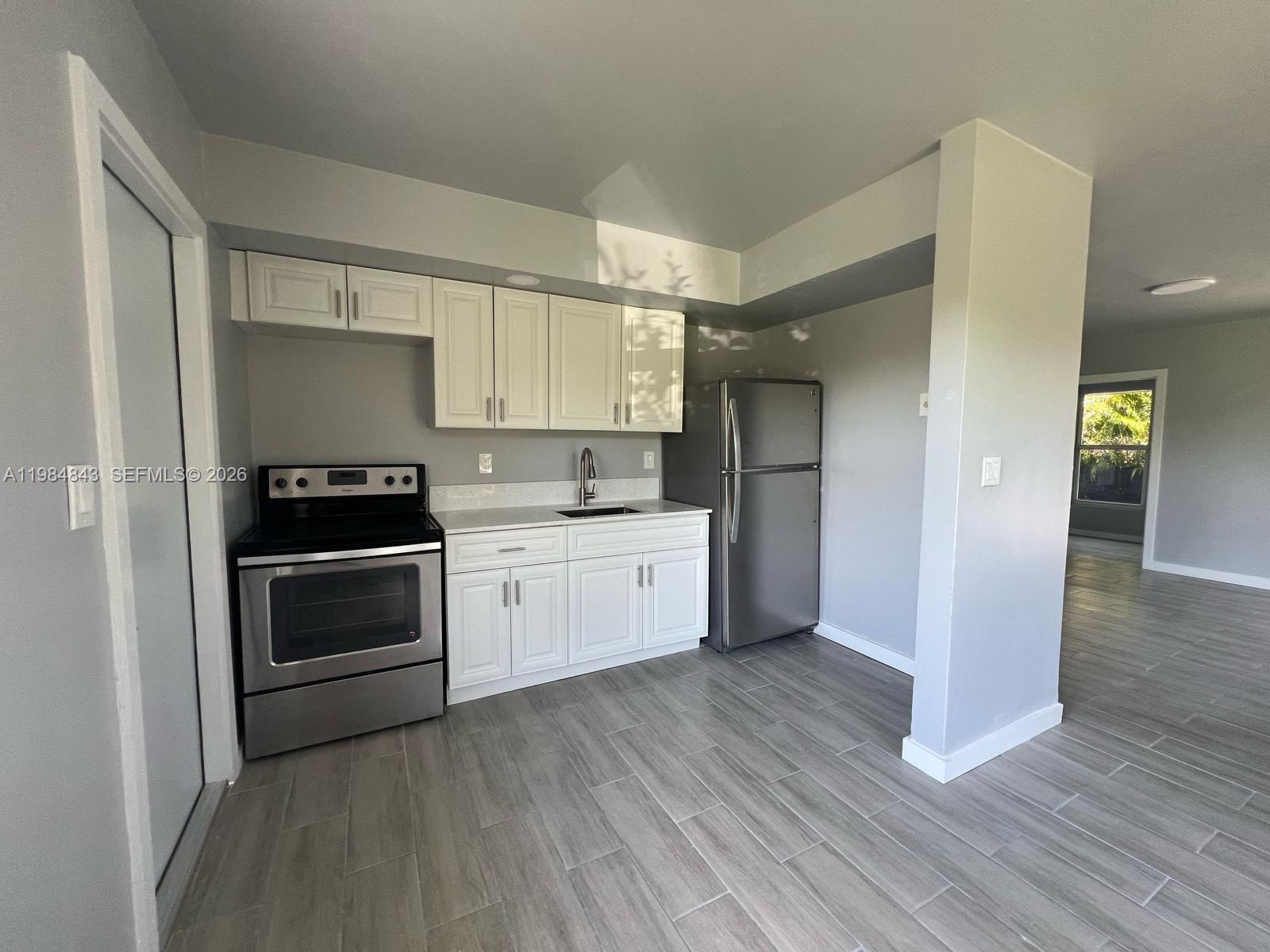 LA PALOMA - Residential Income