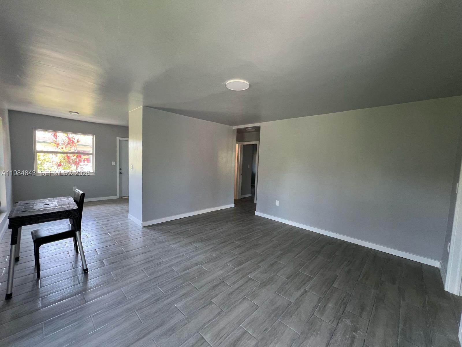 LA PALOMA - Residential Income