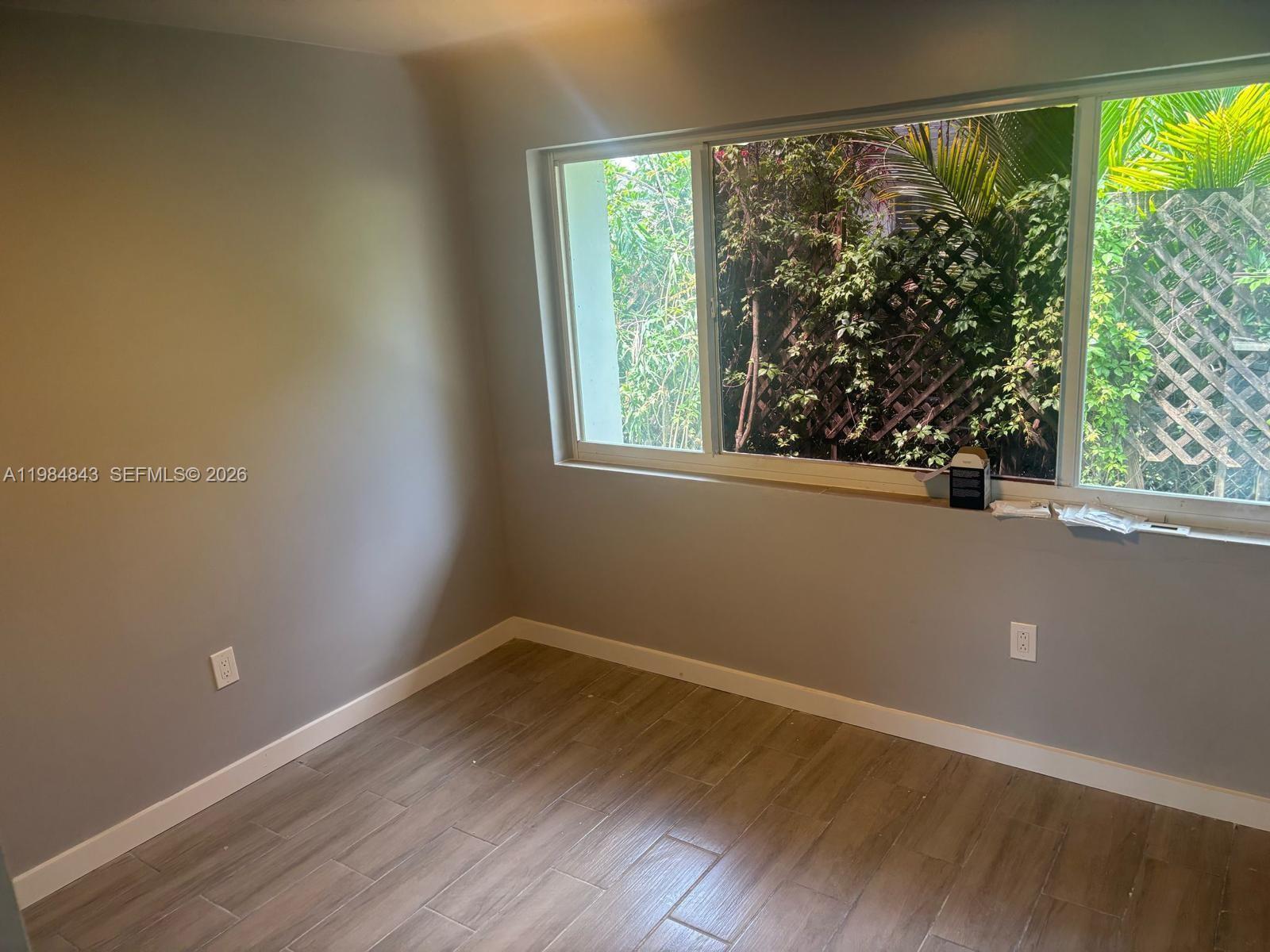 LA PALOMA - Residential Income