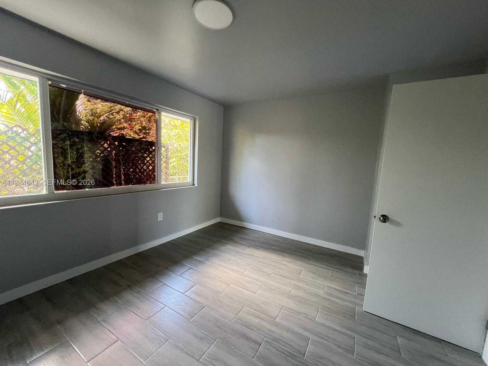 LA PALOMA - Residential Income