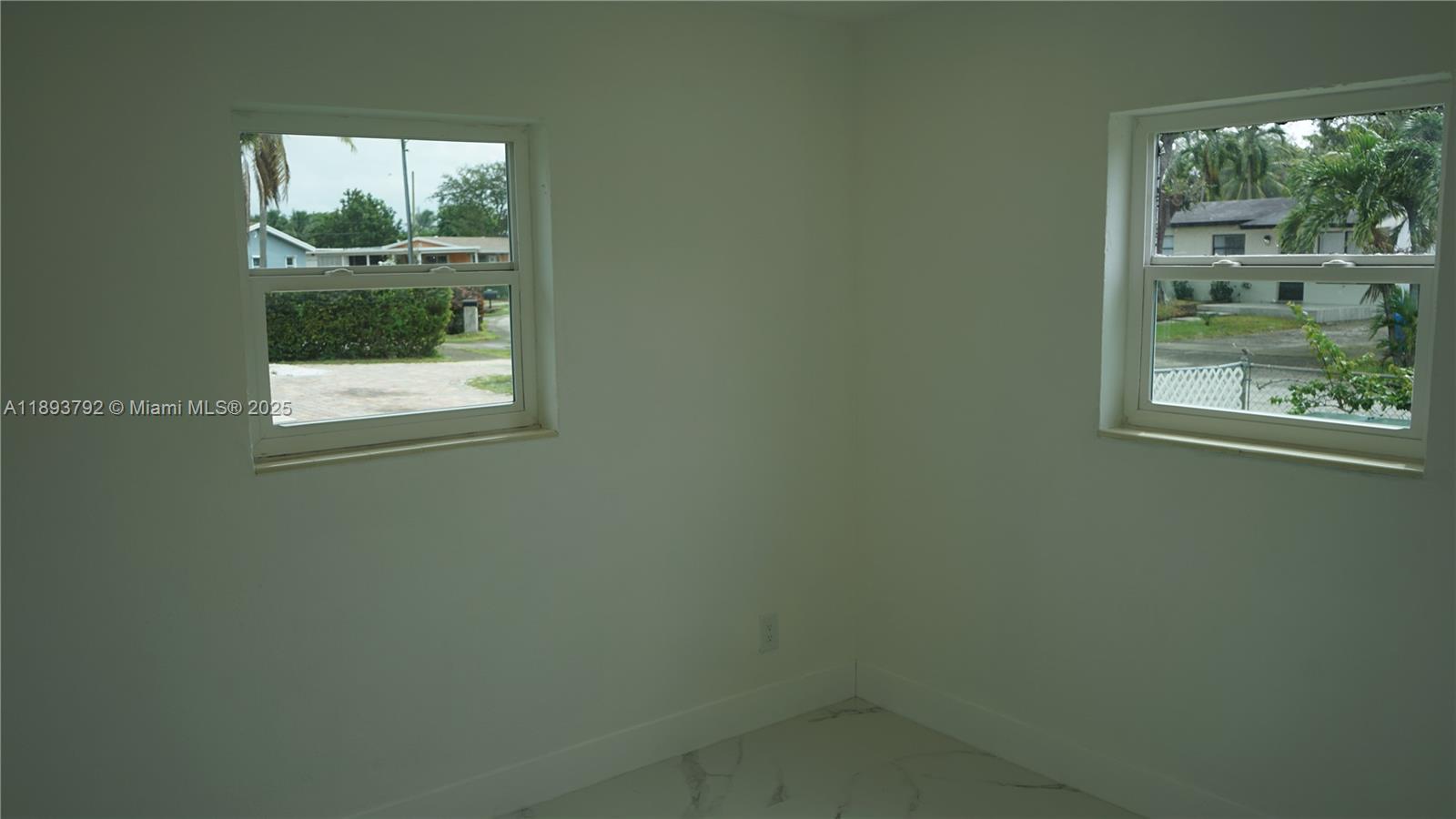 LAKE FOREST SEC 4 - Residential